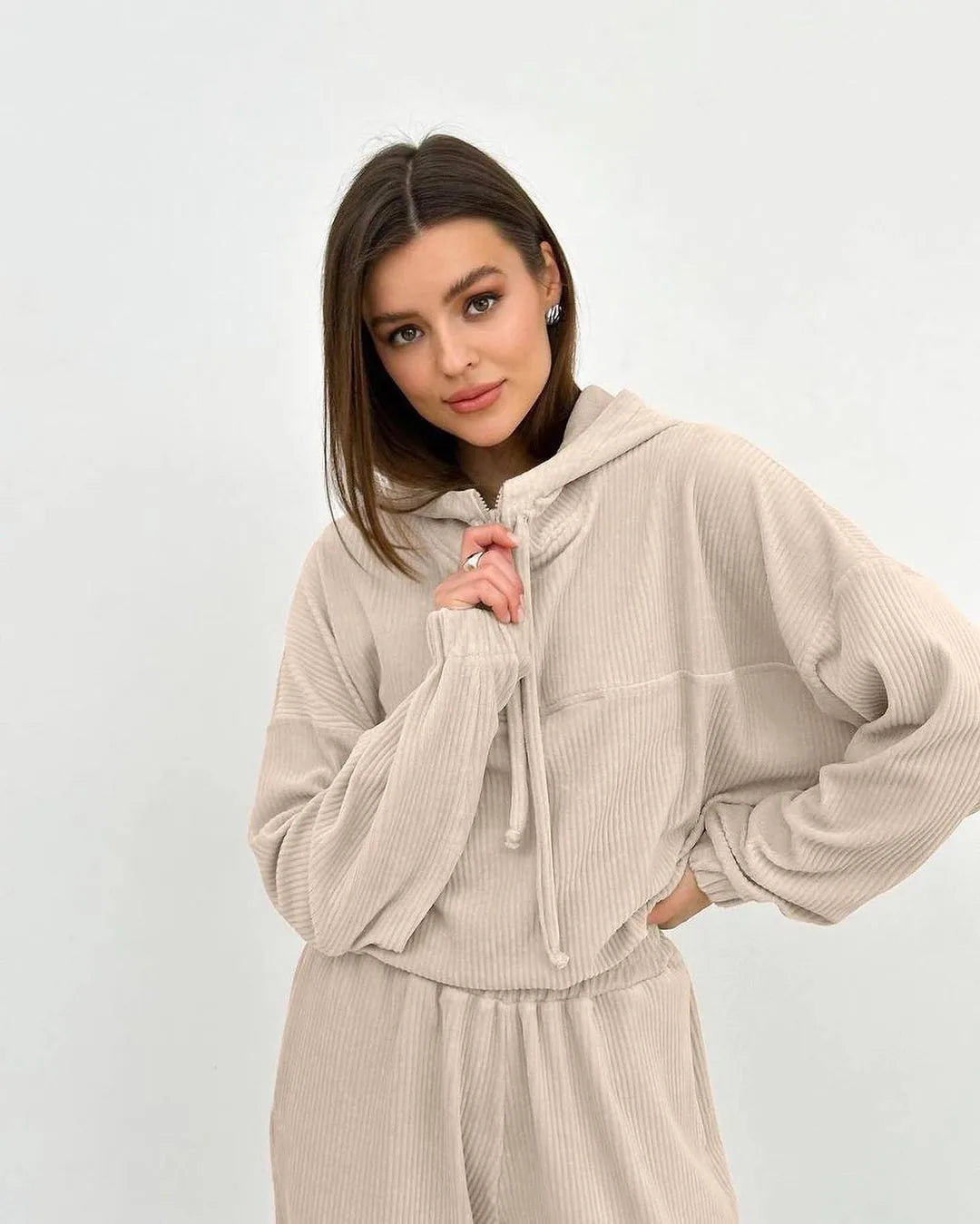 Hooded Two-Piece Long-Sleeved Outfit