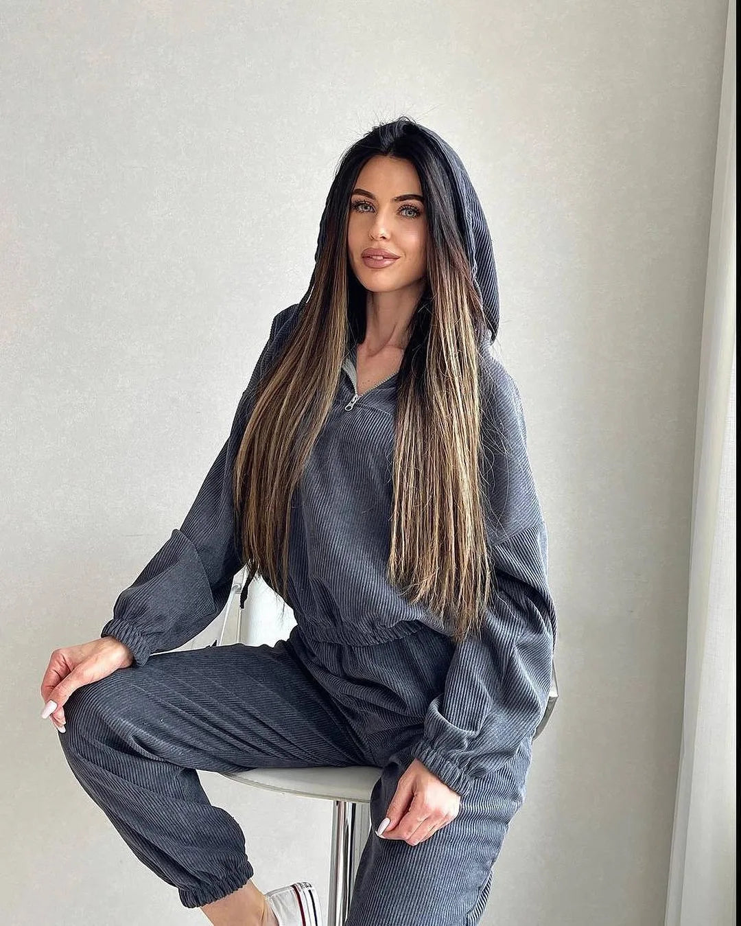Hooded Two-Piece Long-Sleeved Outfit