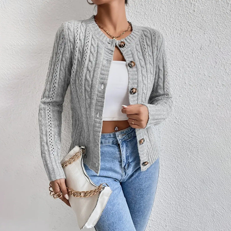 Women's Cable Knit Cardigan Buttons