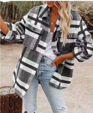 Women's Large Plaid Long-Sleeved Winter Coat