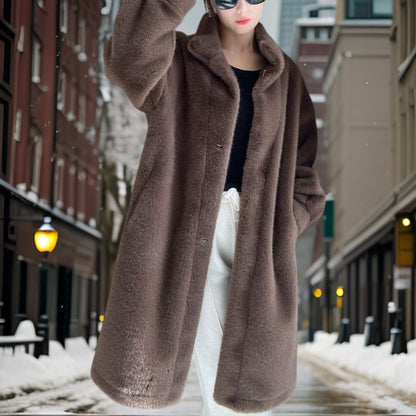 Exklusiver Wintermantel aus echtem Pelz