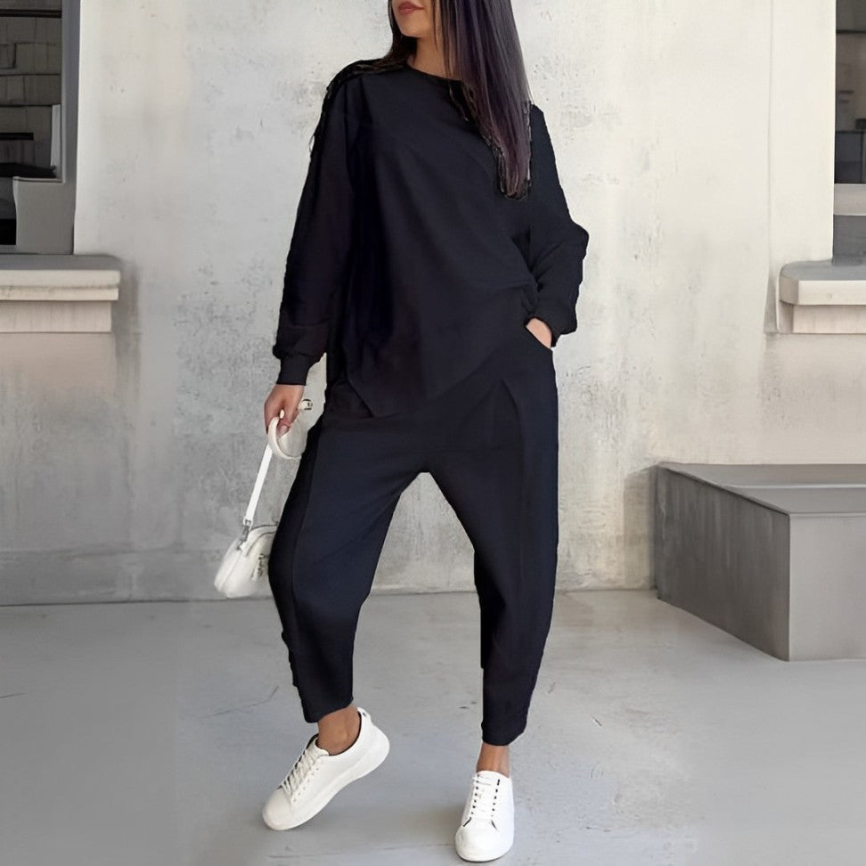 Fashionable women's clothing set with hoodie look