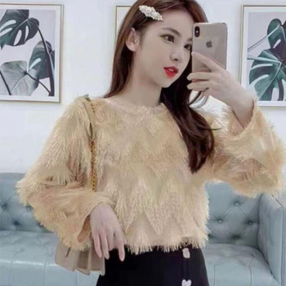 Elegant women's blouse - Classic design