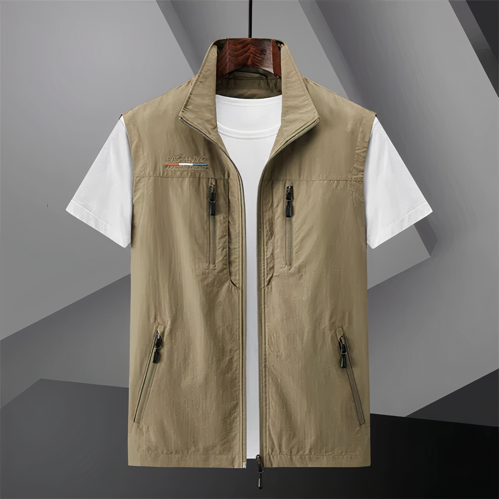 Lightweight Men's Sleeveless Outdoor Vest