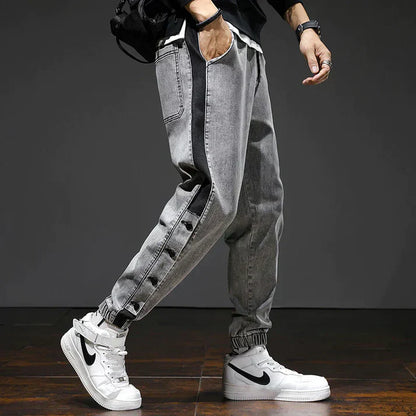 Fashionable men's jeans
