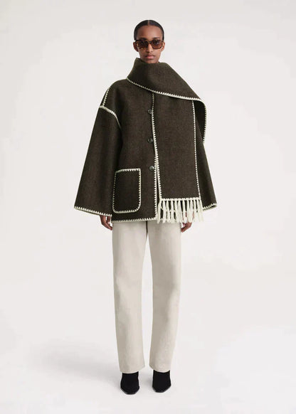 Elegant ladies' jacket with scarf