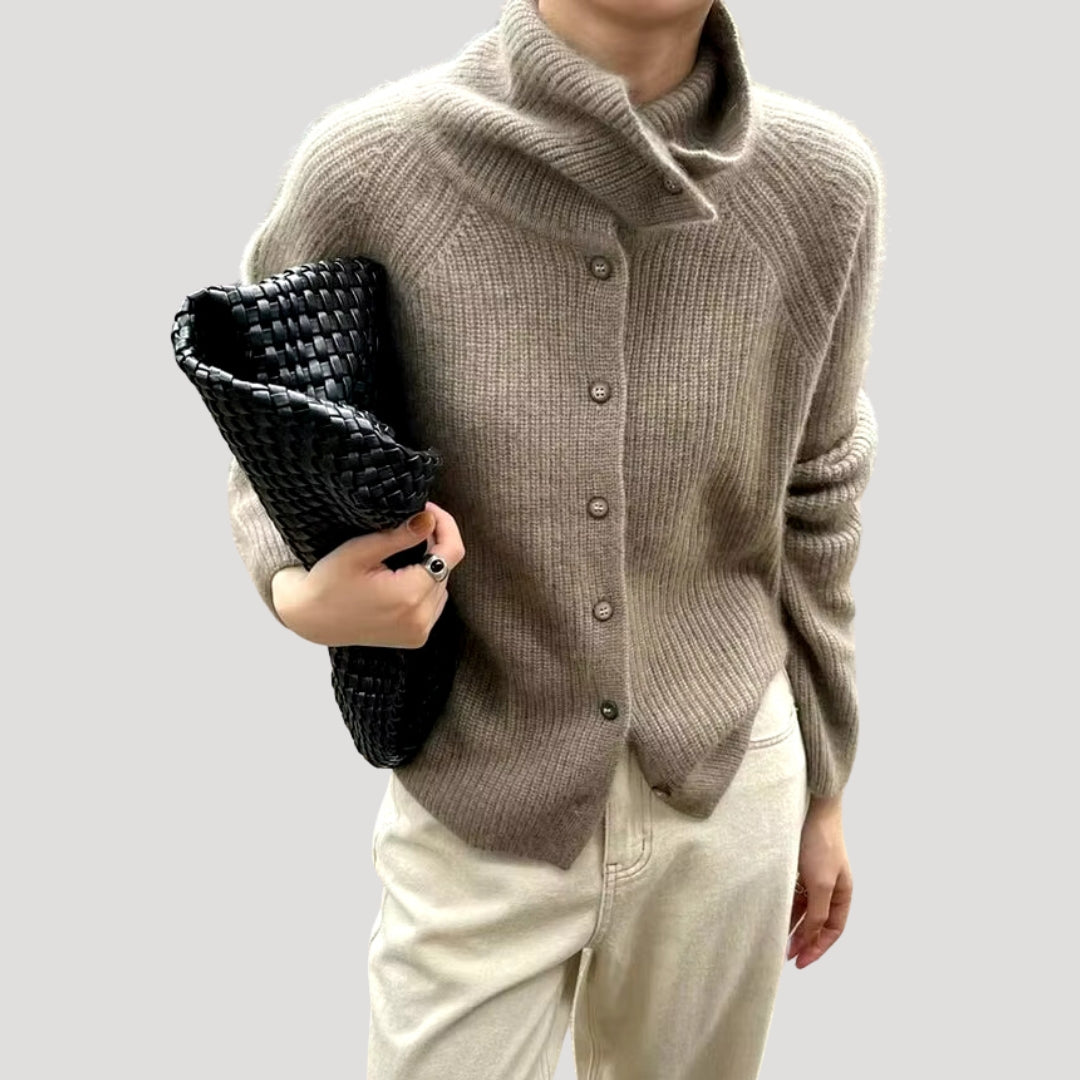 Women's Chunky Knit Long-Sleeved Cardigan with Buttons