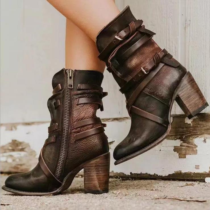 Stylish Leather Boots for Women - Elegant