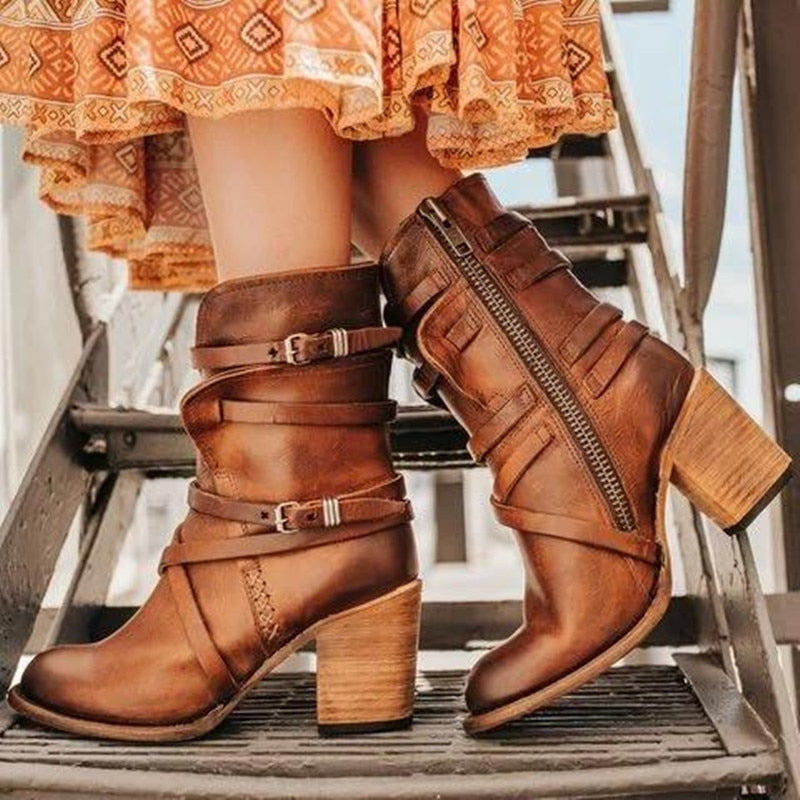 Stylish Leather Boots for Women - Elegant