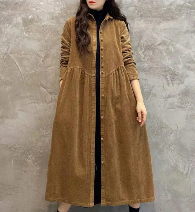 Practical Pocketed Coat With Buttons