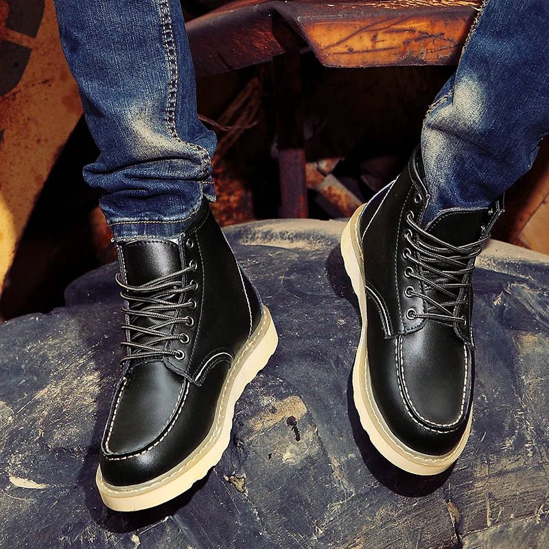 Stylish Moccasin Boots Comfortable Streetwear