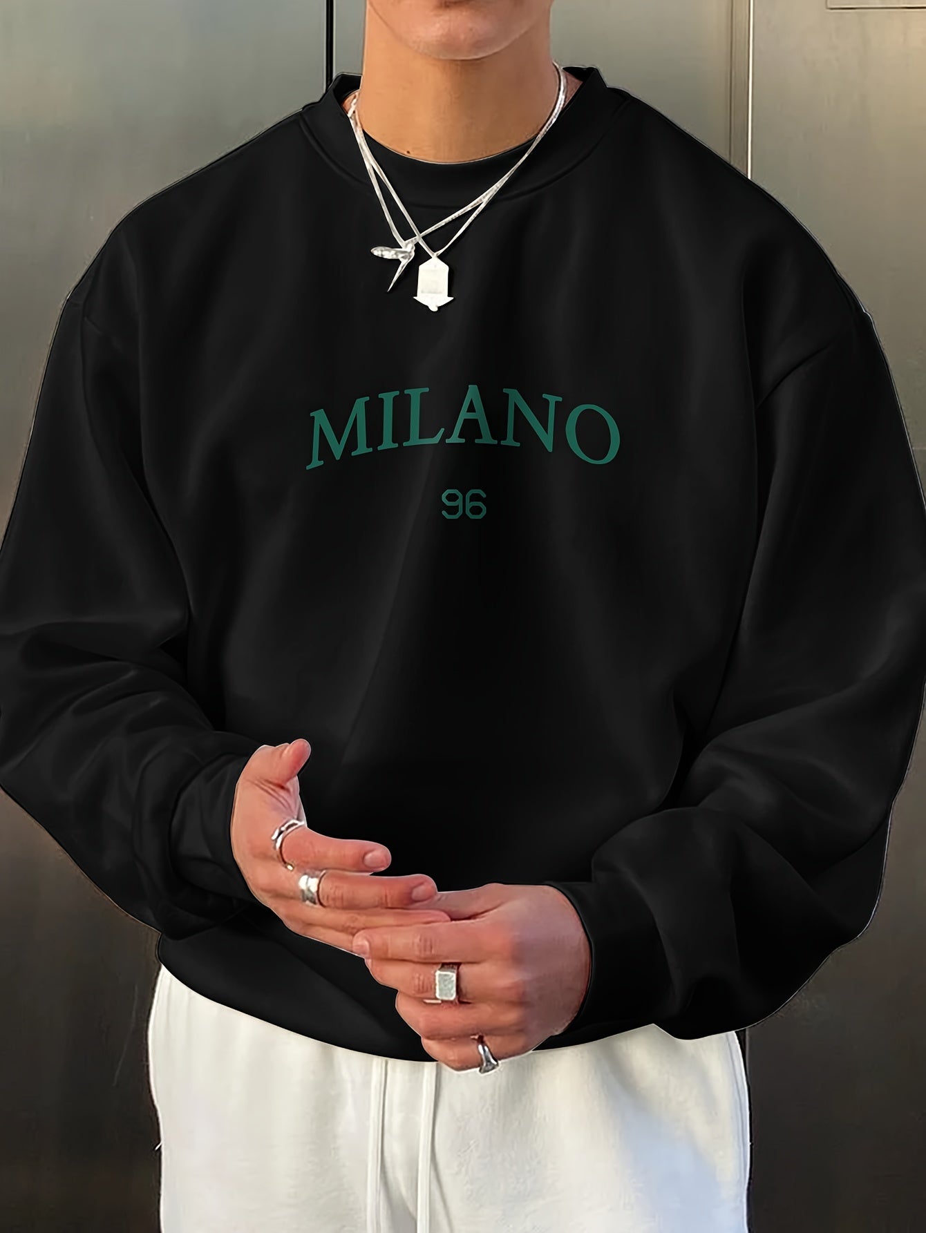 Men's large crew neck sweatshirt with print