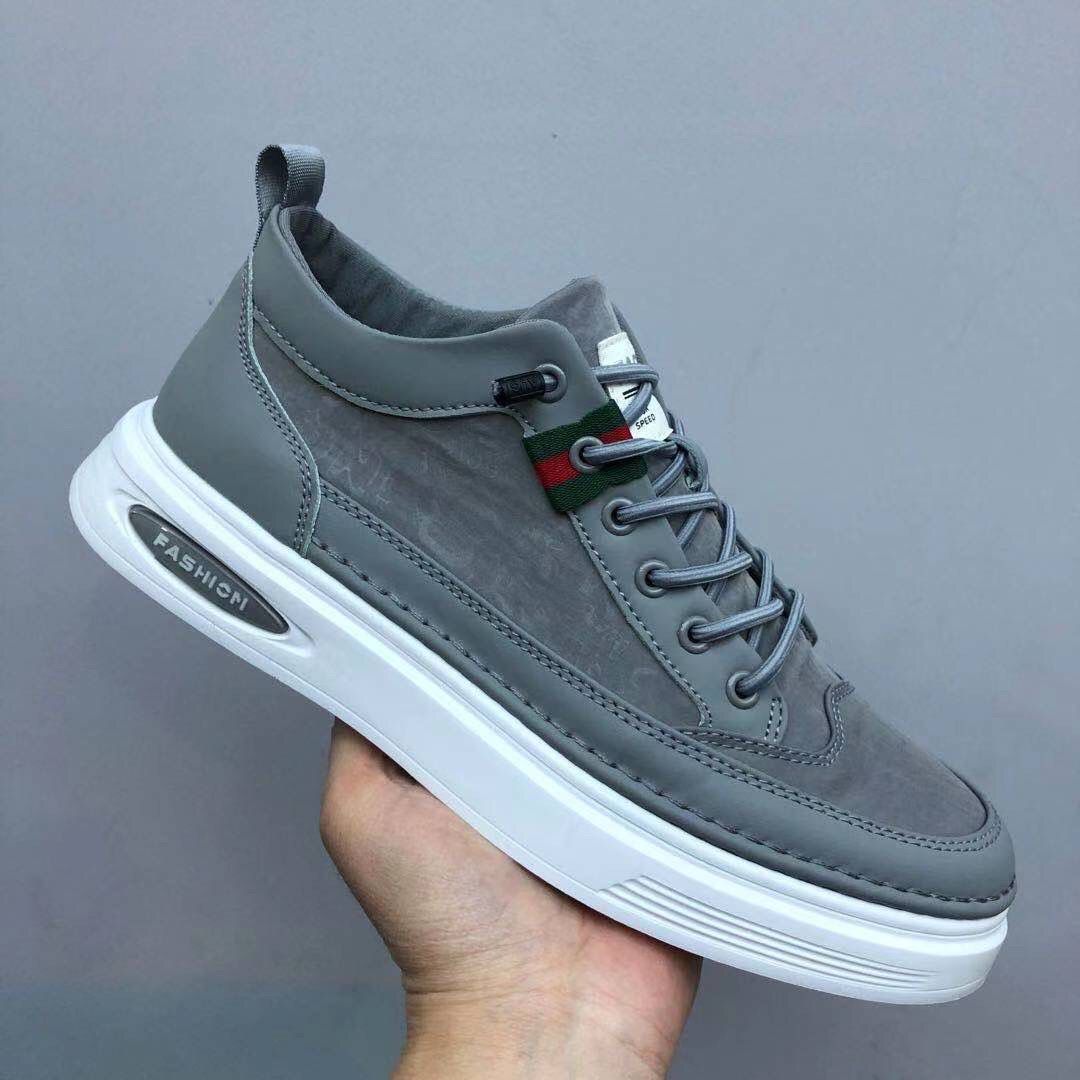 Bequeme Herren Wanderschuhe atmungsaktiv - IdealeKleiden