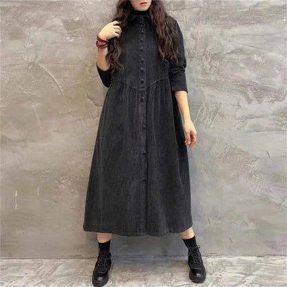 Practical Pocketed Coat With Buttons