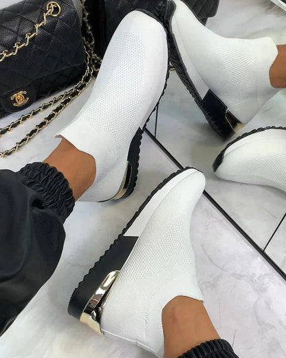 Adrian - Lightweight, Elegant Sneakers