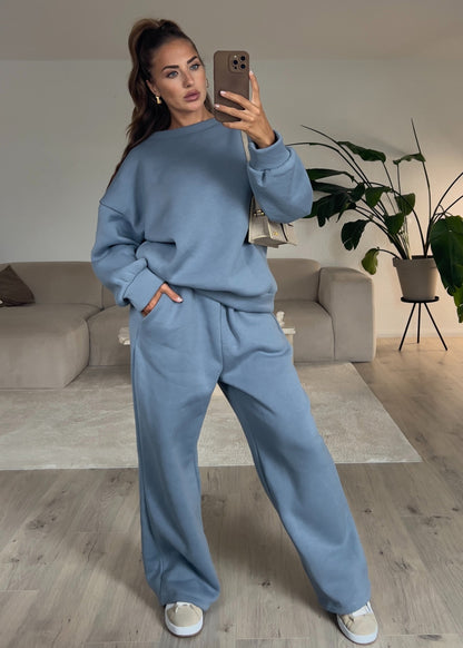 Stylish Women's Modern Tracksuit