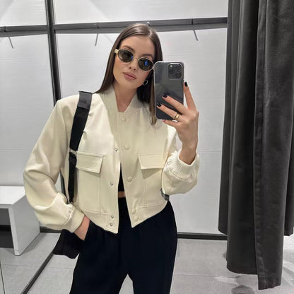 Fashionable bomber jacket casual style