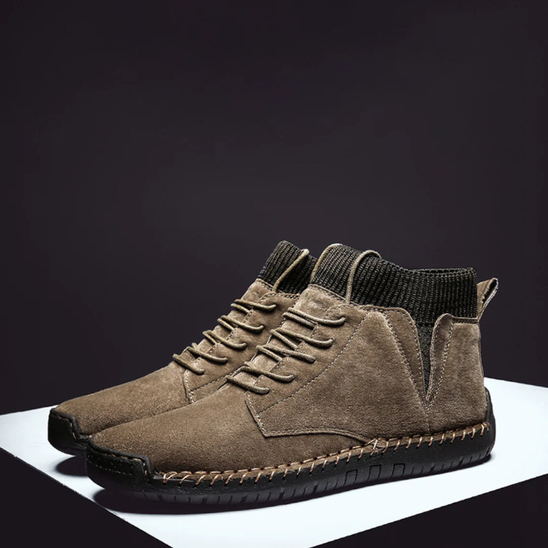 Elegant Men's Boots Classics