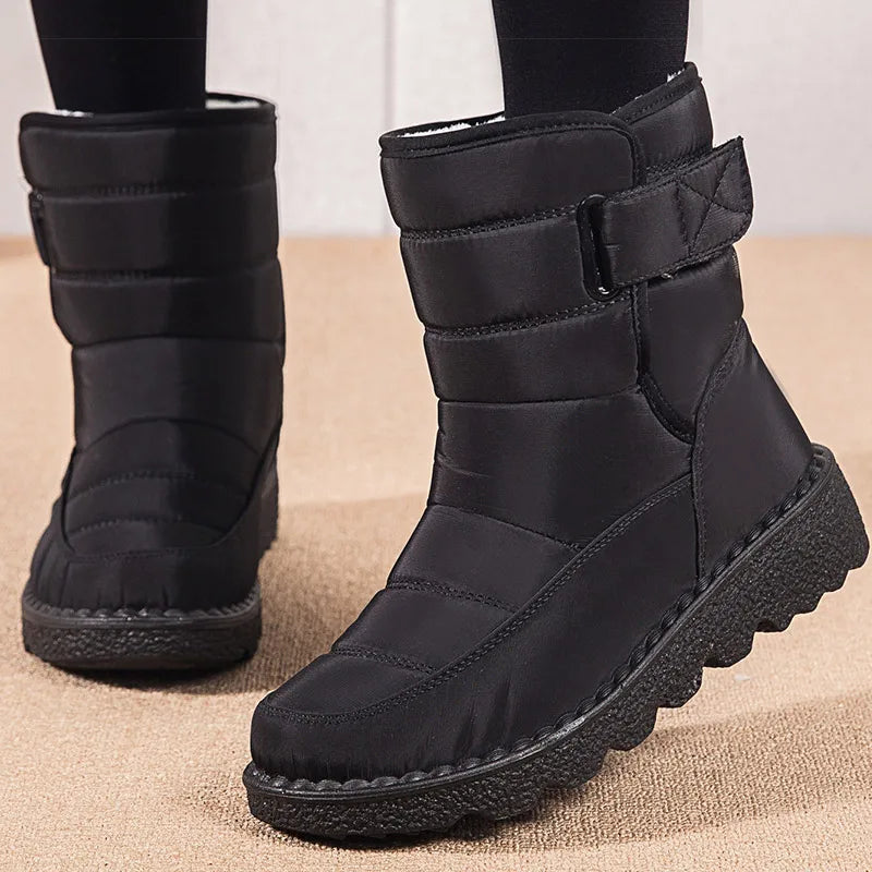 Women's Waterproof Winter Boots Black Fur Footbed