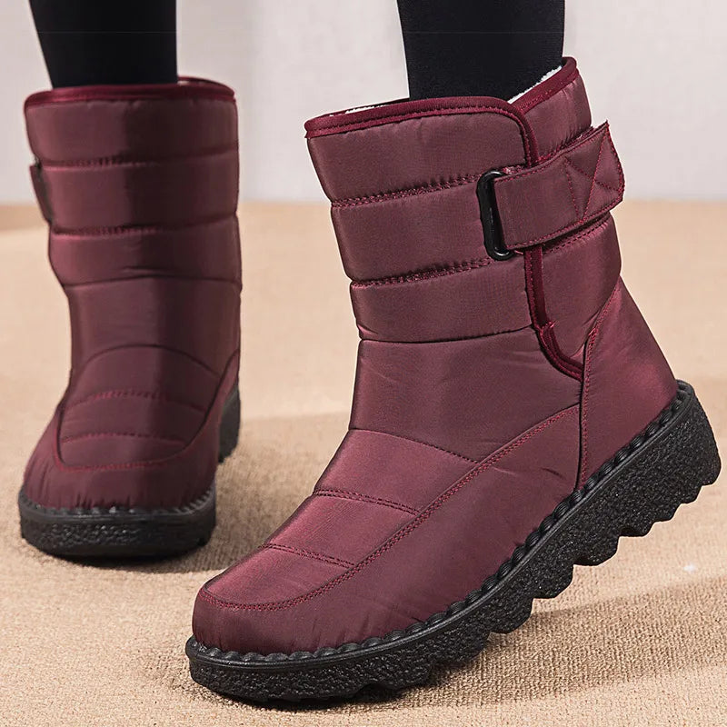 Women's Waterproof Winter Boots Black Fur Footbed