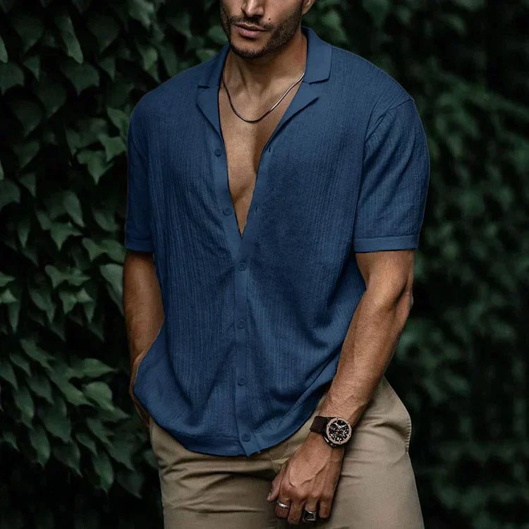 Men's lightweight polo shirt with buttons