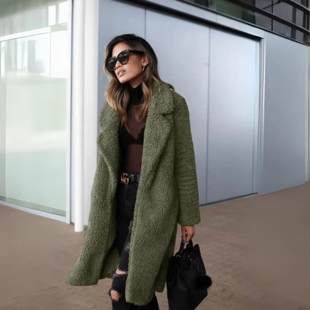 Women's Soft Teddy Jacket Model