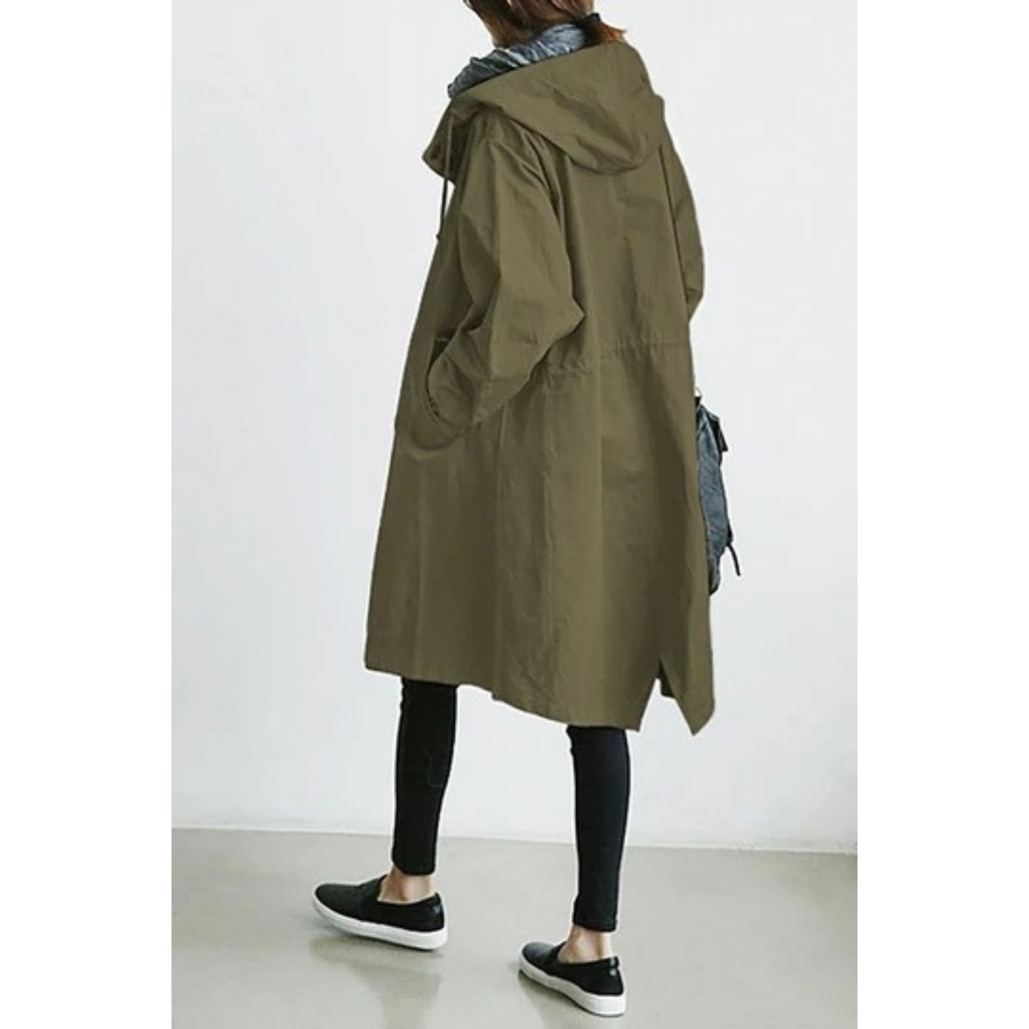 Elegant Trench Coat for Women and Men