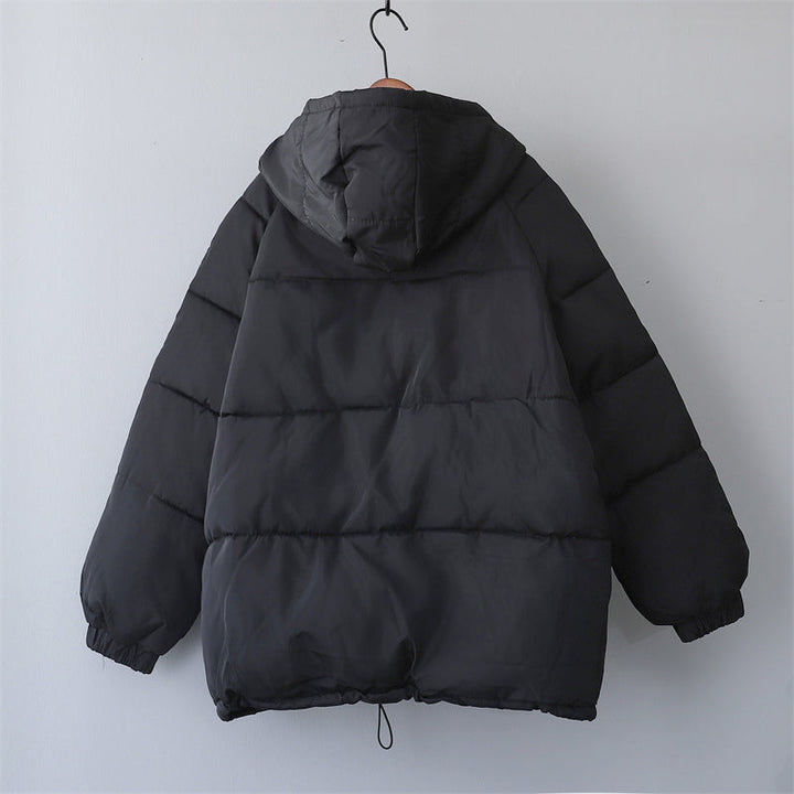 Warme Damen Winterjacke mit Kapuze und Taschen - IdealeKleiden