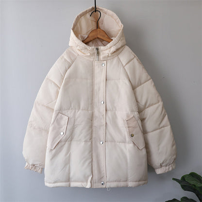 Women's warm winter jacket with hood and pockets