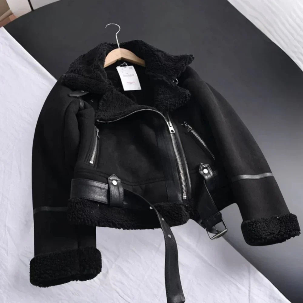 Schicke Damen Winterjacke Maren - IdealeKleiden