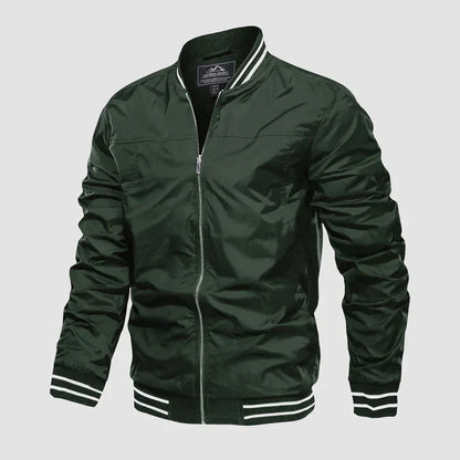 Men's Lightweight Sporty Water-Repellent Windbreaker