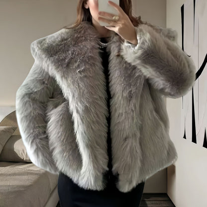 Women's Soft Elegant Long Fur Jacket