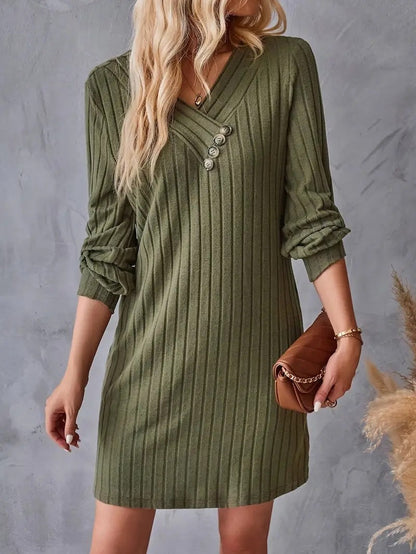 Elegantes Damen Röhrenkleid mit V-Ausschnitt und Dekorationsknöpfen