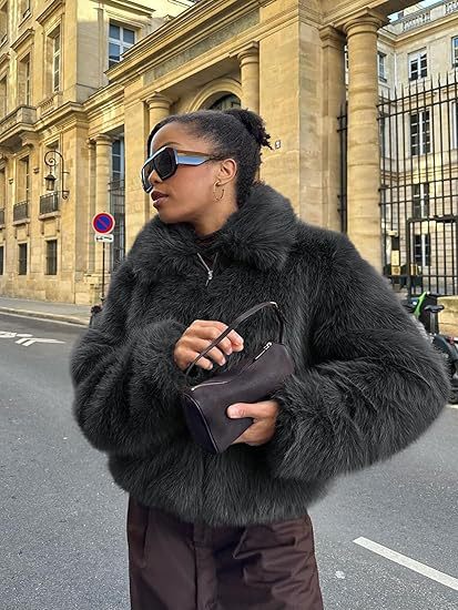 Women's Luxury Faux Fur Jacket Elegant Winter Fashion