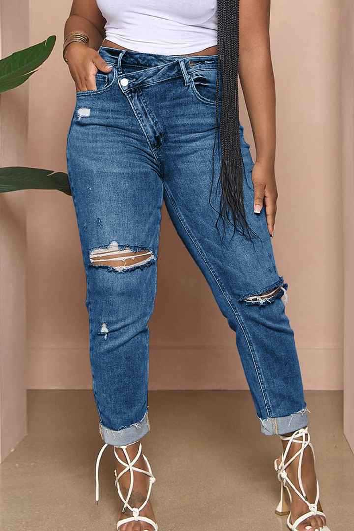 Women's Jeans Relaxed Fit Ripped Style