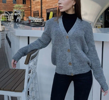 Women's Chunky Knit Cardigan Modern Buttons