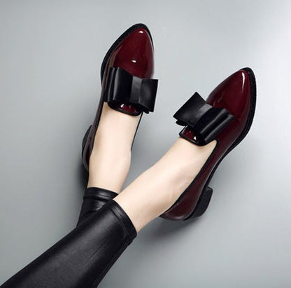 Women's Elegant Ballet Flats with Bow Design