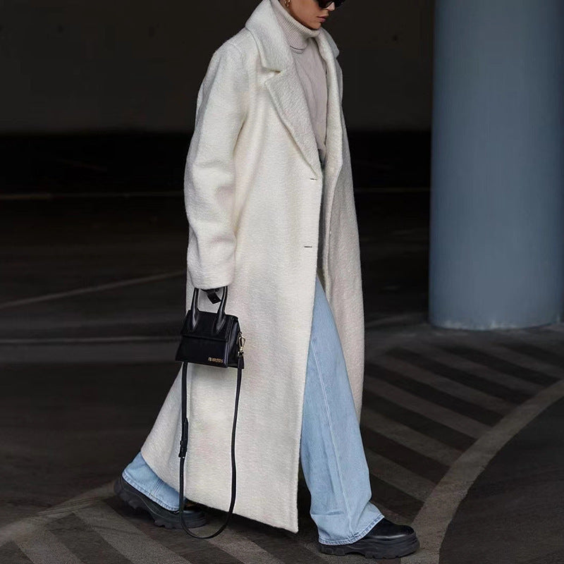 Women's Wool Coat Elegant Design Classic Collar