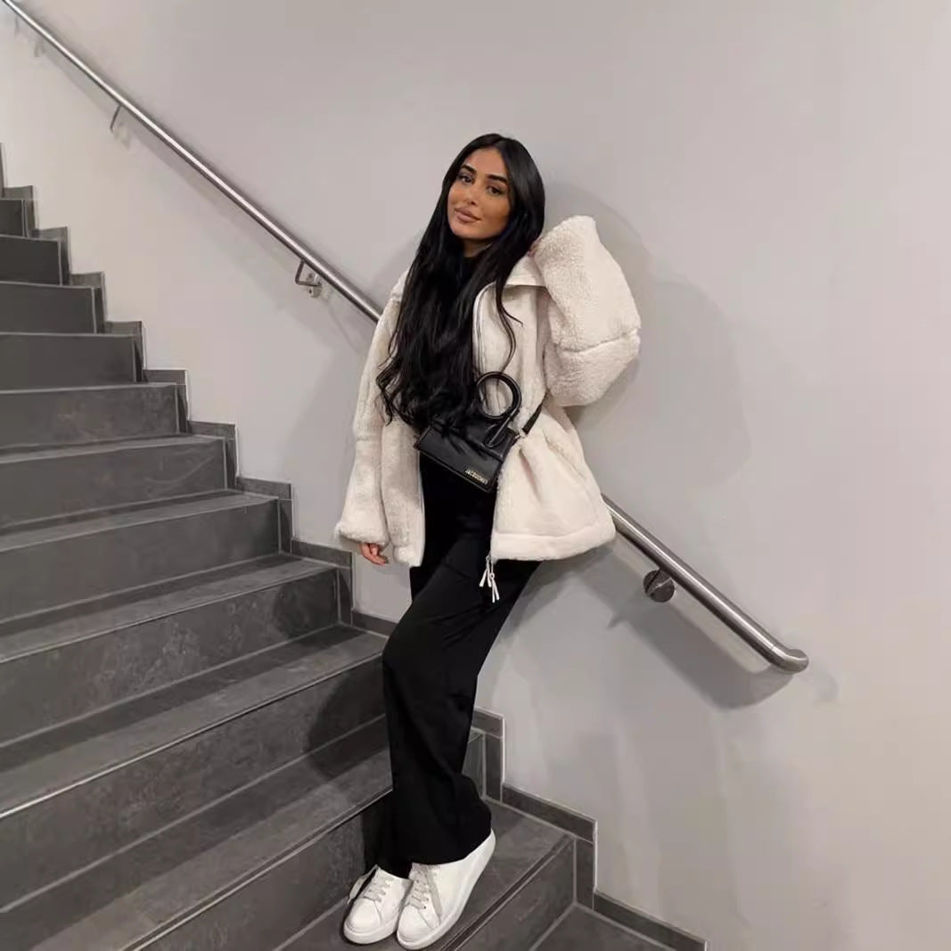 Damen Softjacke Warme Wintermode - IdealeKleiden
