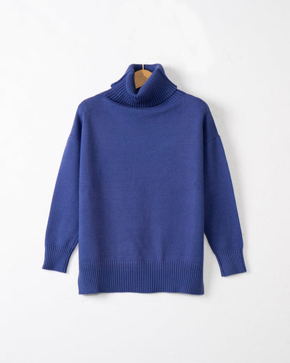 Women's Comfortable Modern Turtleneck Sweater
