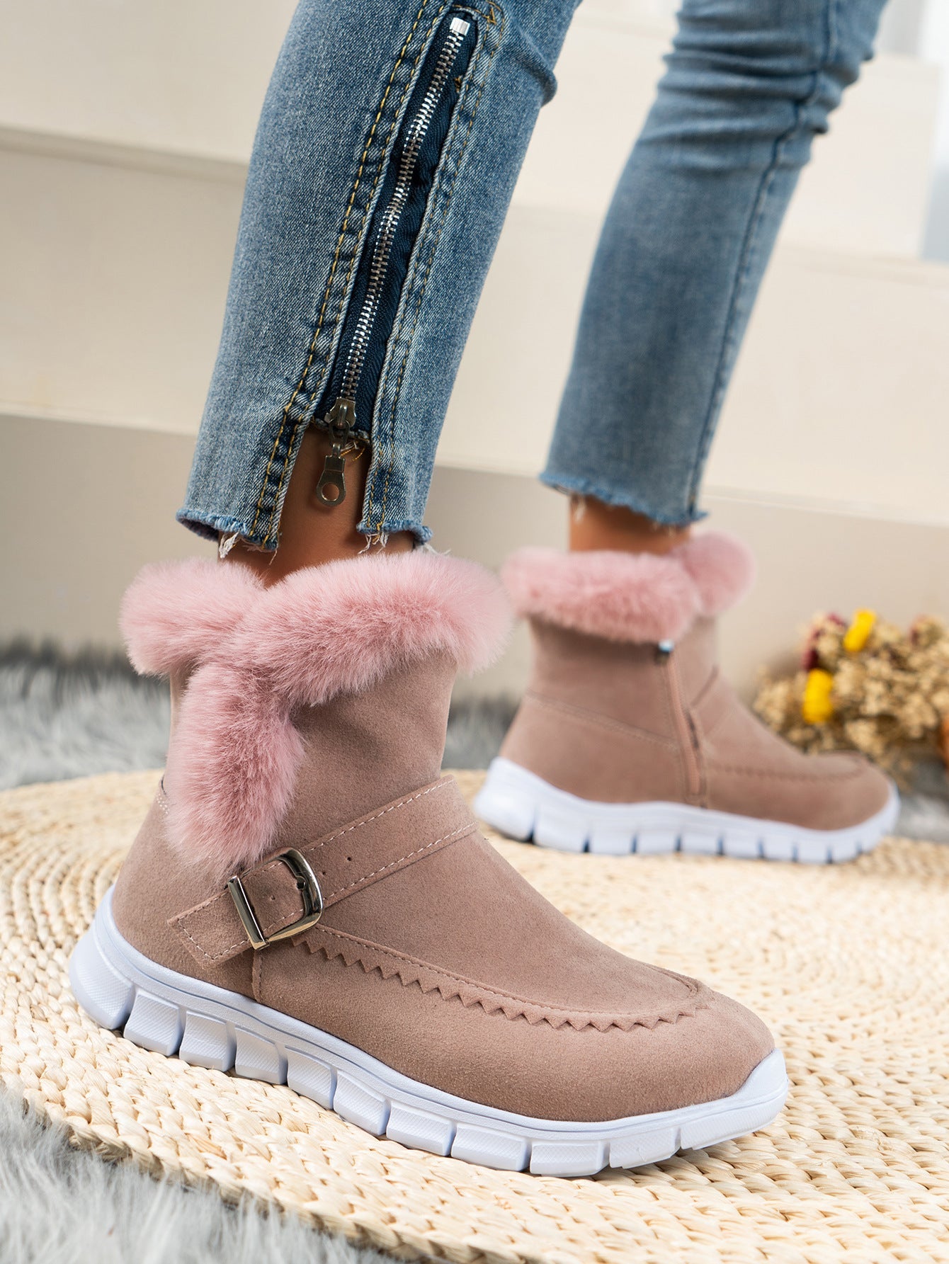 Women's Winter Boots Soft Faux Fur Elegant Design