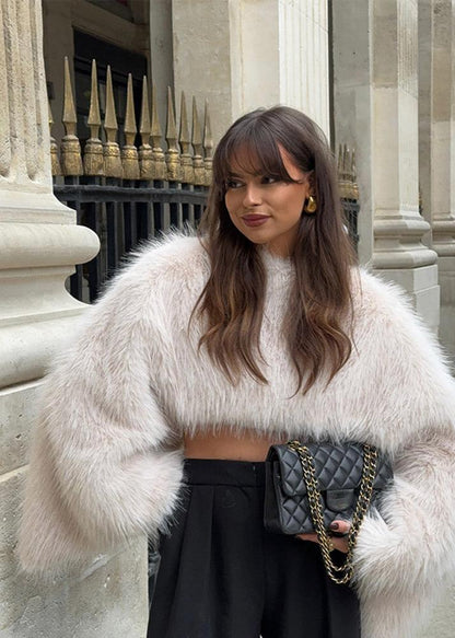 Short Faux Fur Jacket Elegant Cut