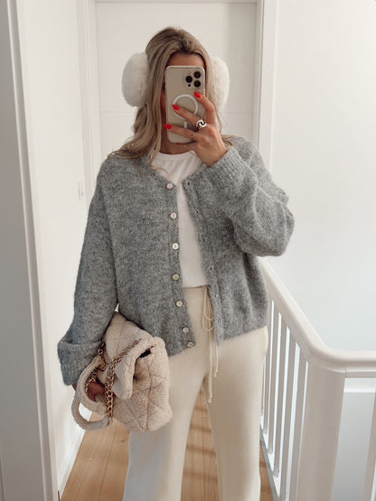 Women's Cardigan Soft Elegant Cut