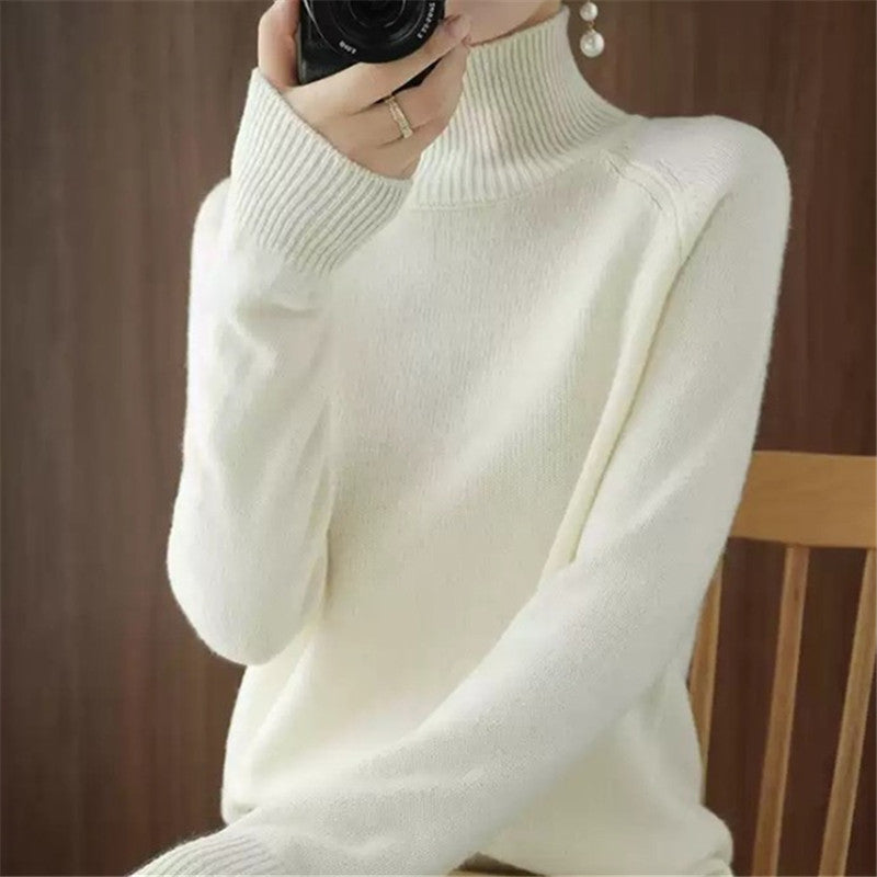 Women's Merino Wool Sweater Soft Turtleneck Elegance