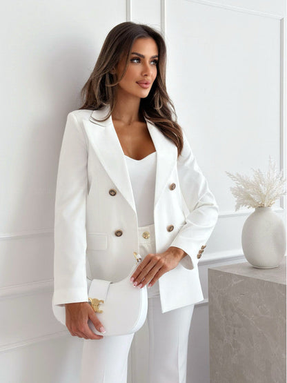 Elegant women's clothing Fitted silhouette Double-breasted button placket
