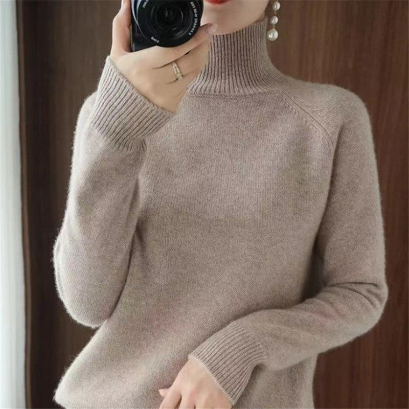 Women's Merino Wool Sweater Soft Turtleneck Elegance