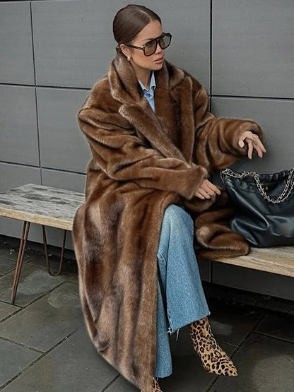 Women's Faux Fur Coat Elegant Design