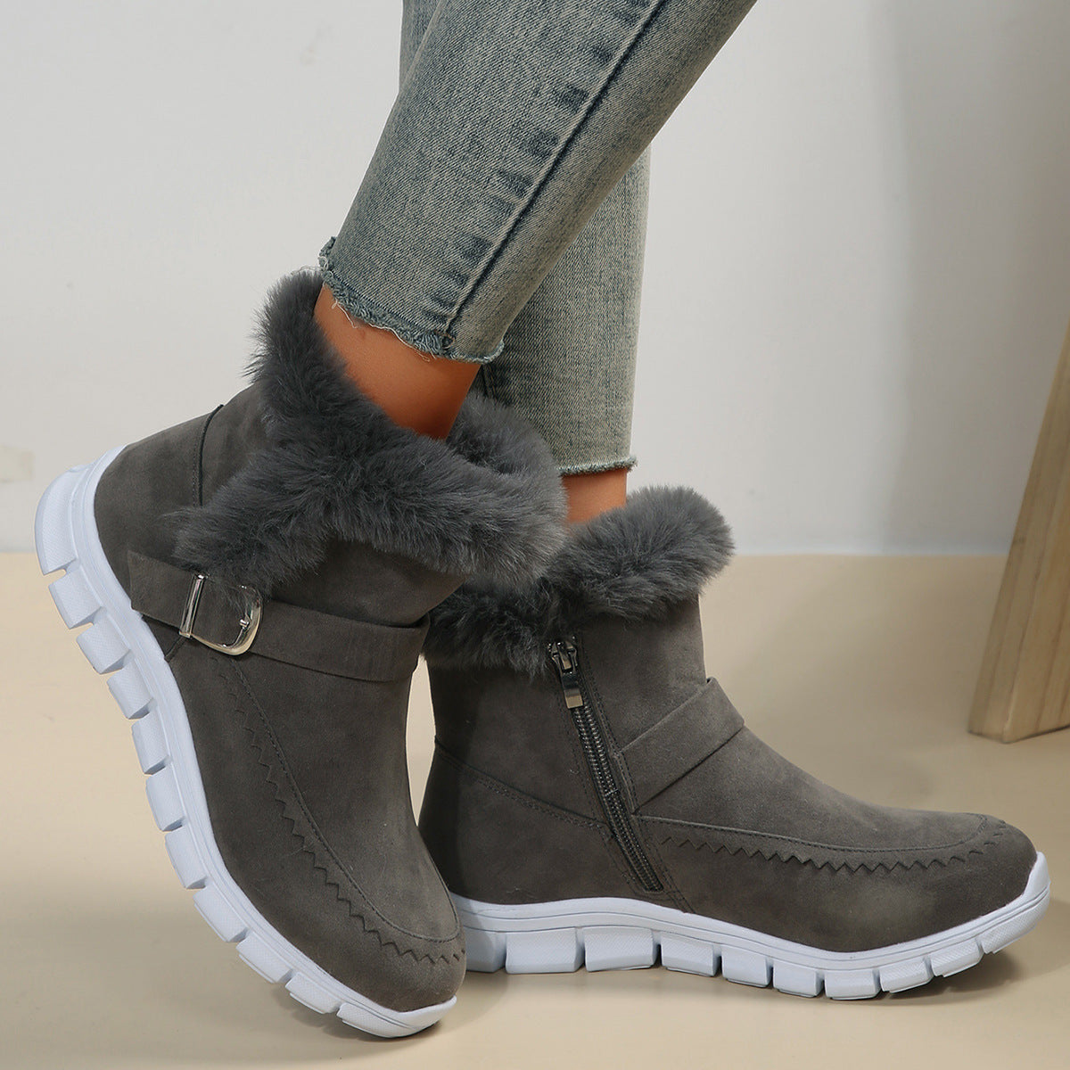 Women's Winter Boots Soft Faux Fur Elegant Design