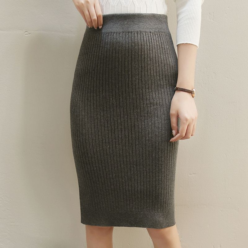 Women's Knitted Skirt Hip-Length with High Waist