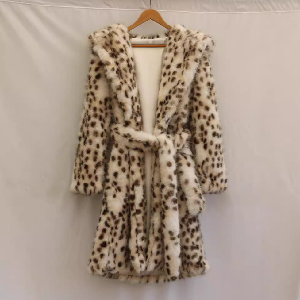 Soft Women's Bathrobe Plush Fur Look